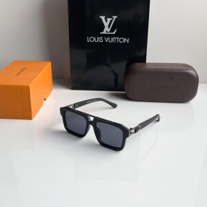 Louis_vuitton_yh121B
