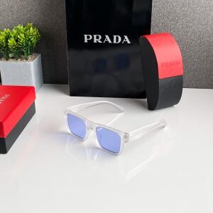 Prada_