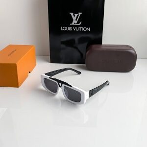 Louis_vuitton_Black