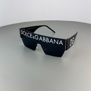 Dolce_and_gabbana_6864