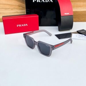 Prada_Grey_58720