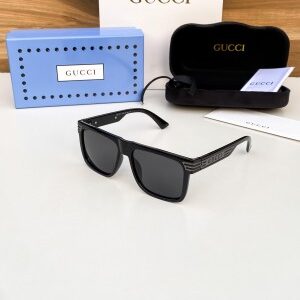 Gucci_black_534s