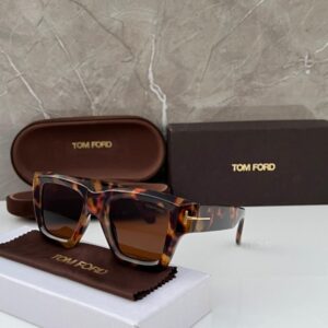 Tomford_4184_tiger_brown