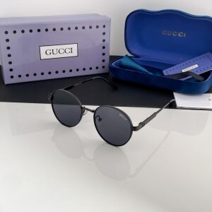 Gucci_black_round_7975