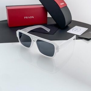Prada_white_black_22y