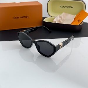 Louis_vuitton_black_58009