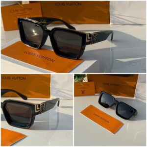 Louis Vuitton Gold Black