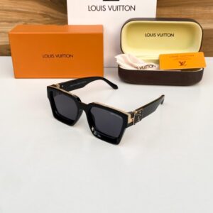 Louis VUITTON 15