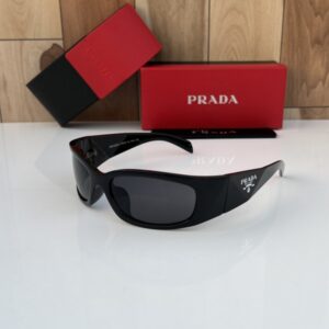 Prada_8152_black first copy